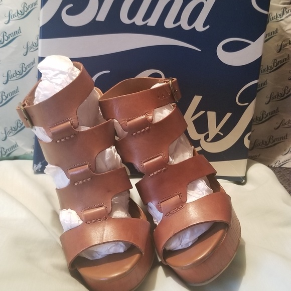 Lucky Brand wedges - Picture 5 of 7